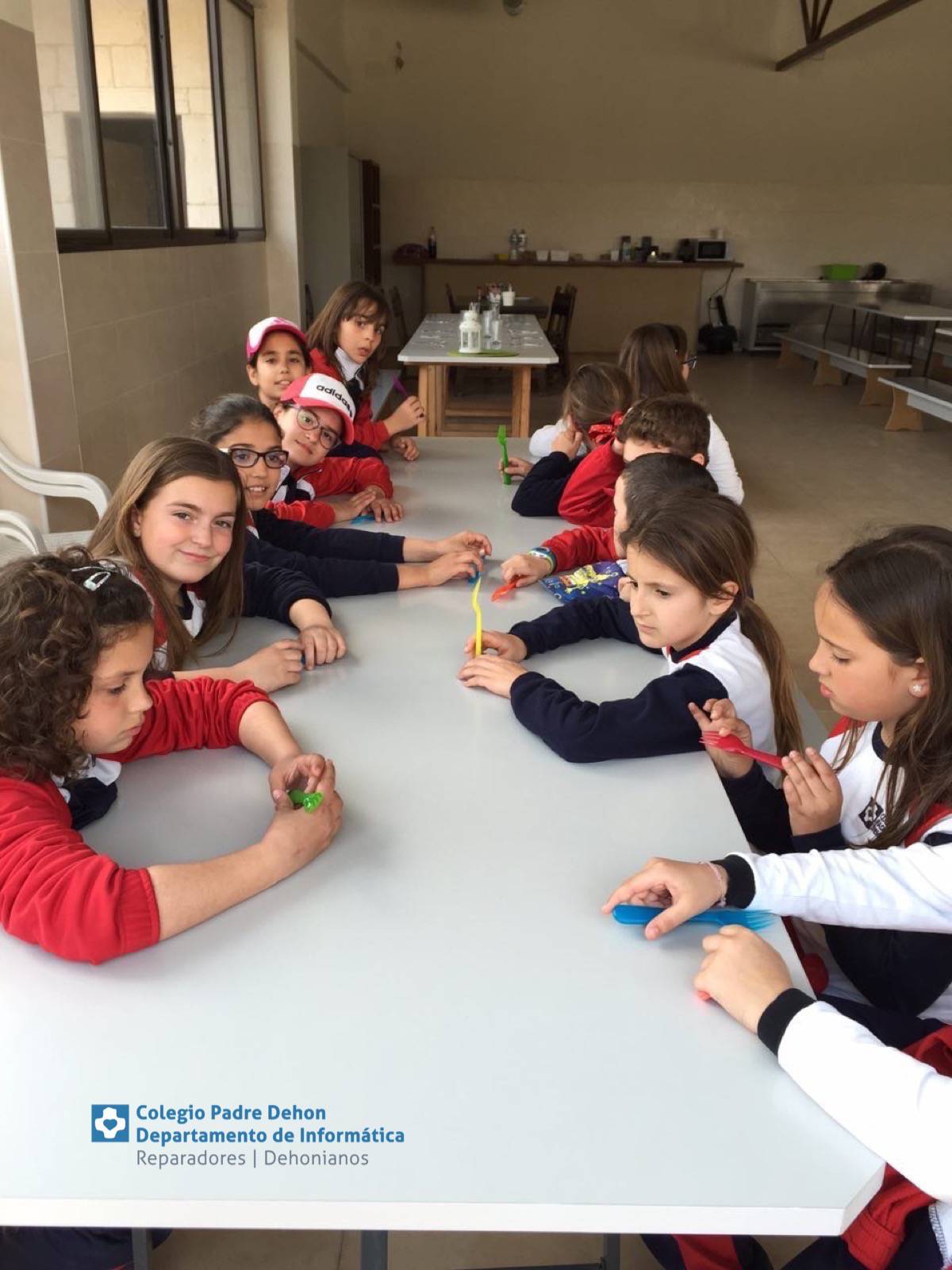 Photo919399636348807183