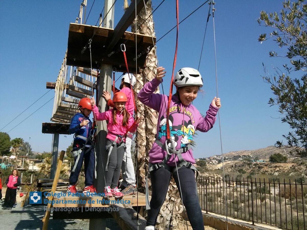 Photo938017469173442530