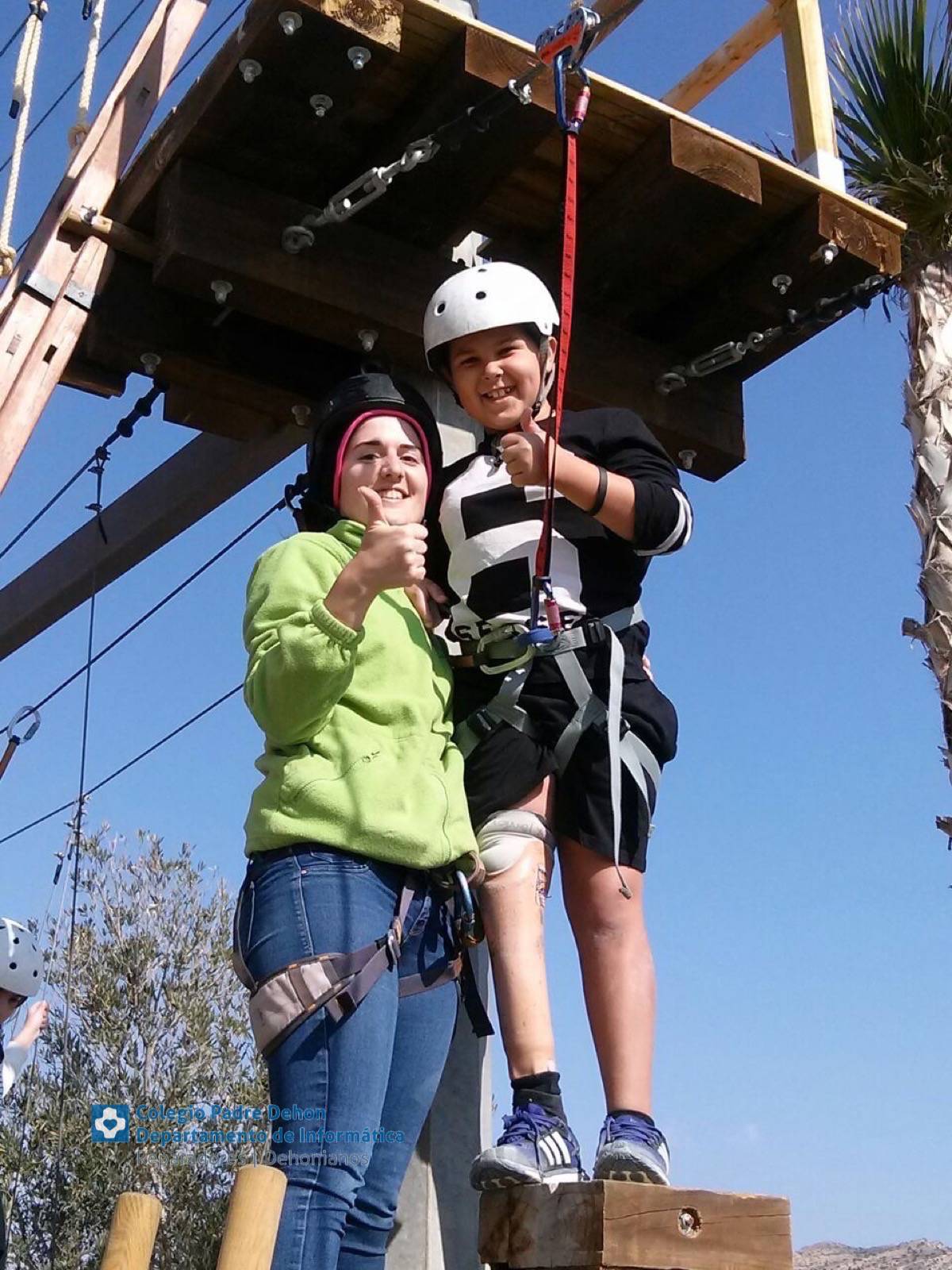 Photo938017469173442547