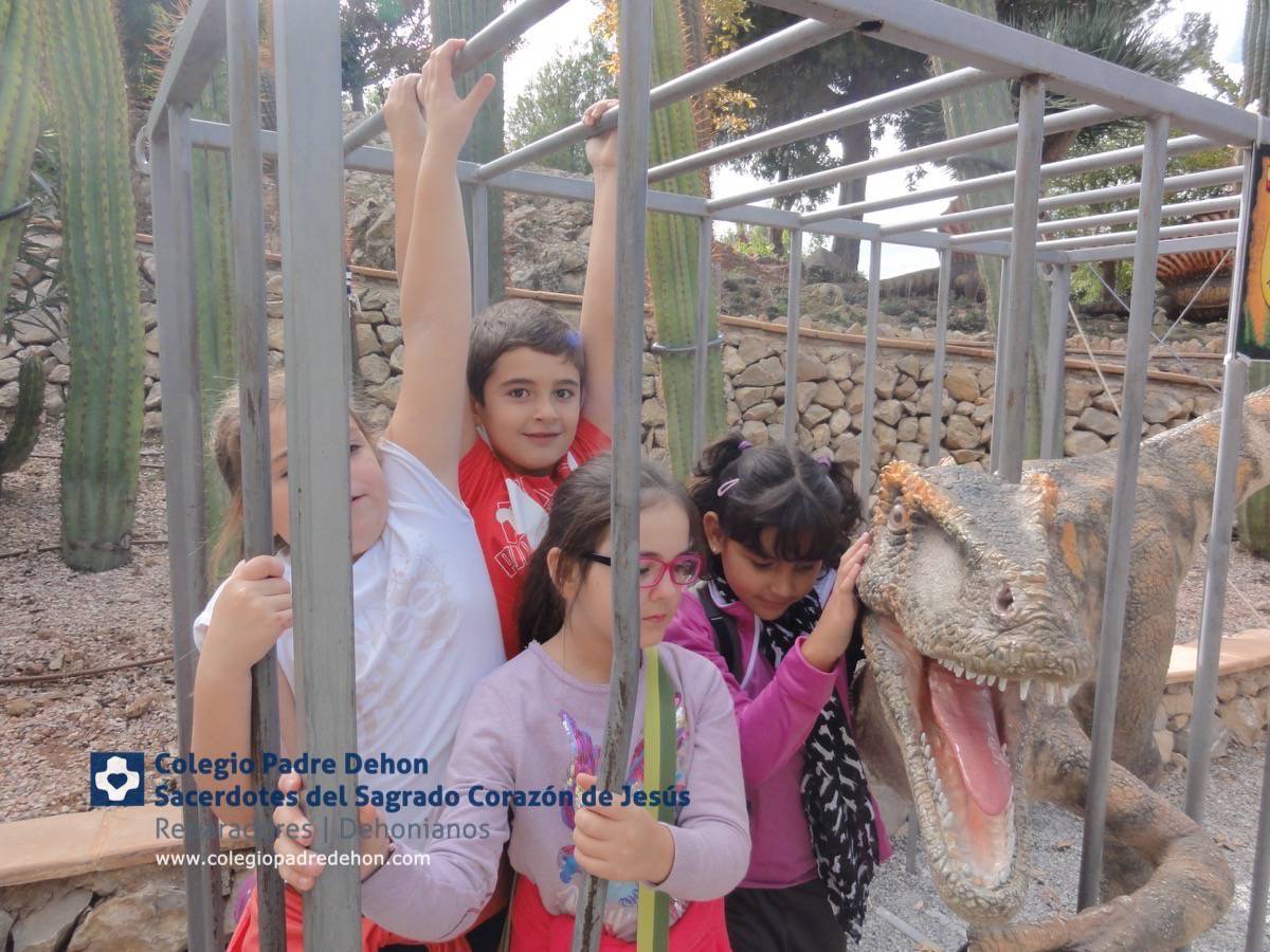 03 3 Y 4 Primaria Visitan Dinopark