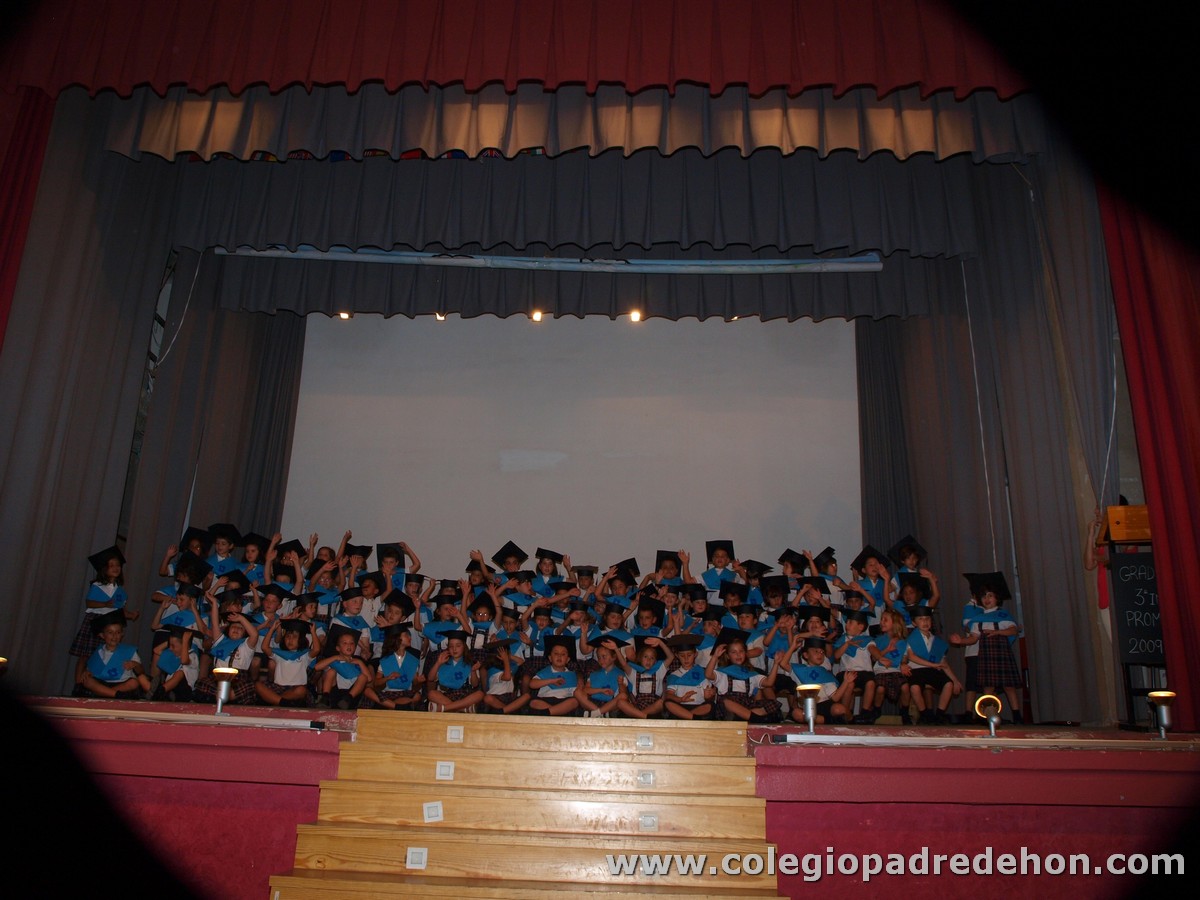 Graduacion infantil 201200082