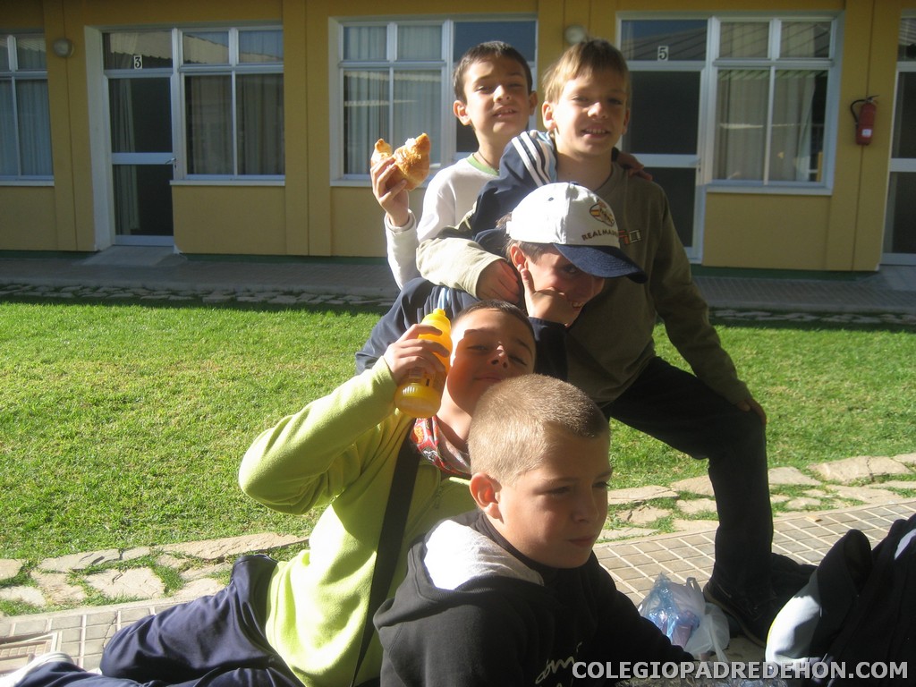 Convivencias 4 primaria 2008 00027