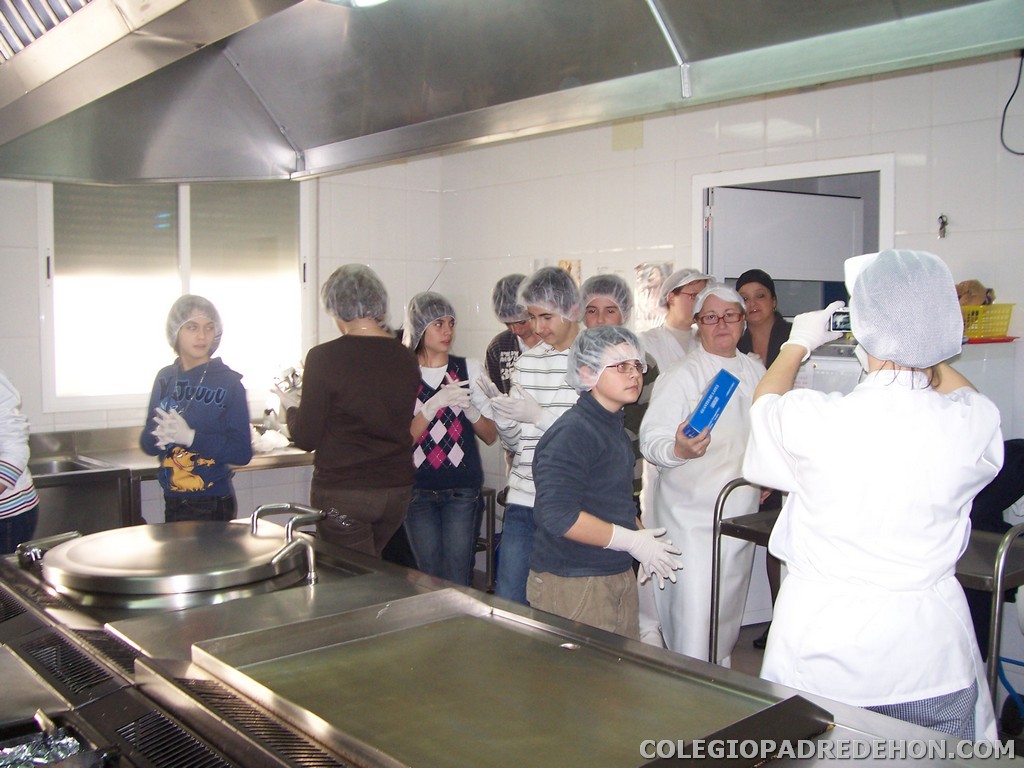 Cocina colegial 2008 00015