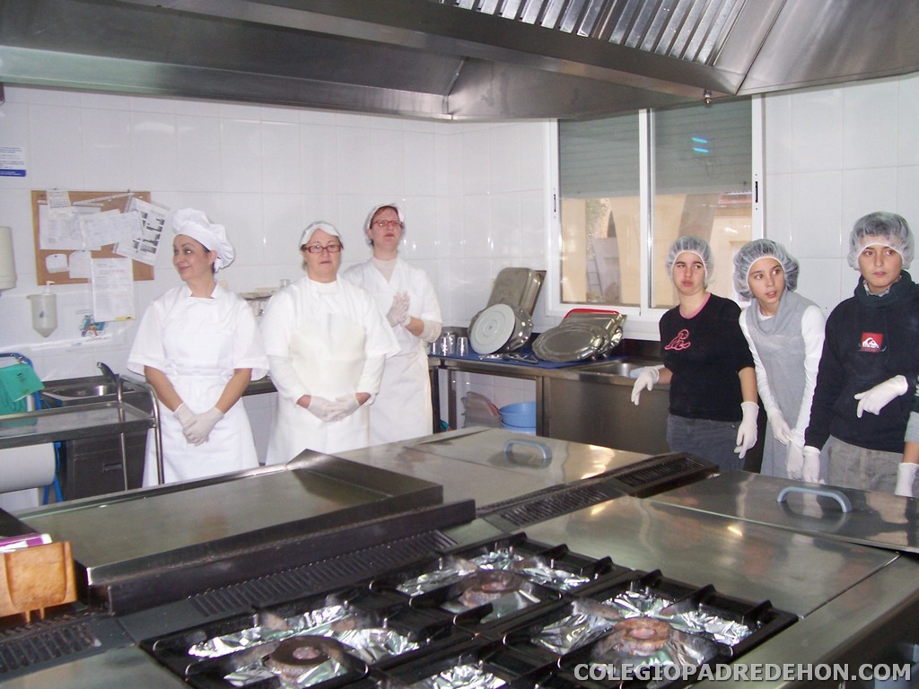 Cocina colegial 2008 00017
