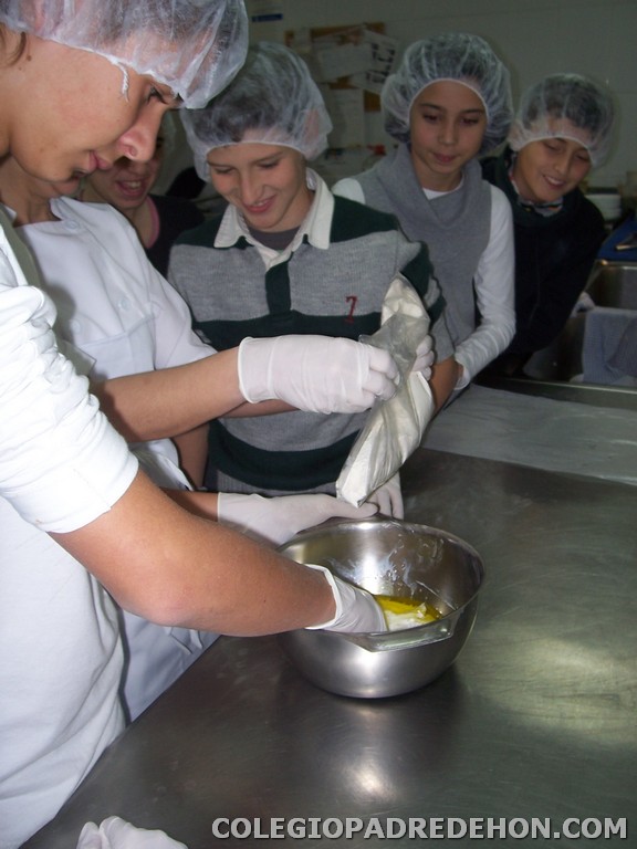 Cocina colegial 2008 00019