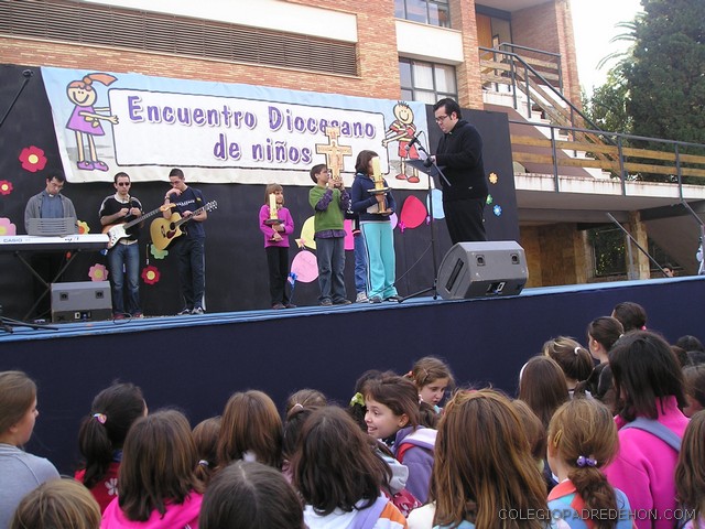 02 Encuentro Con El Obispo 2006